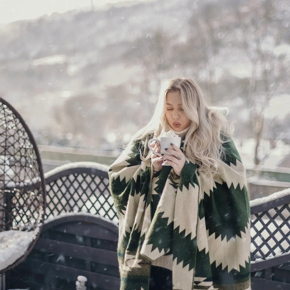 Tsachila Blanket - Forest Green
