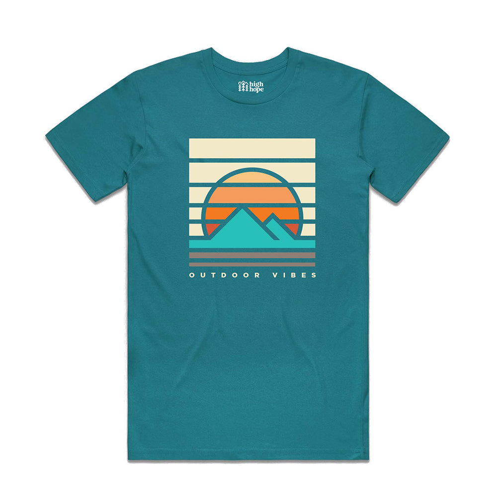 Outdoor Vibes T-shirt / Front Print